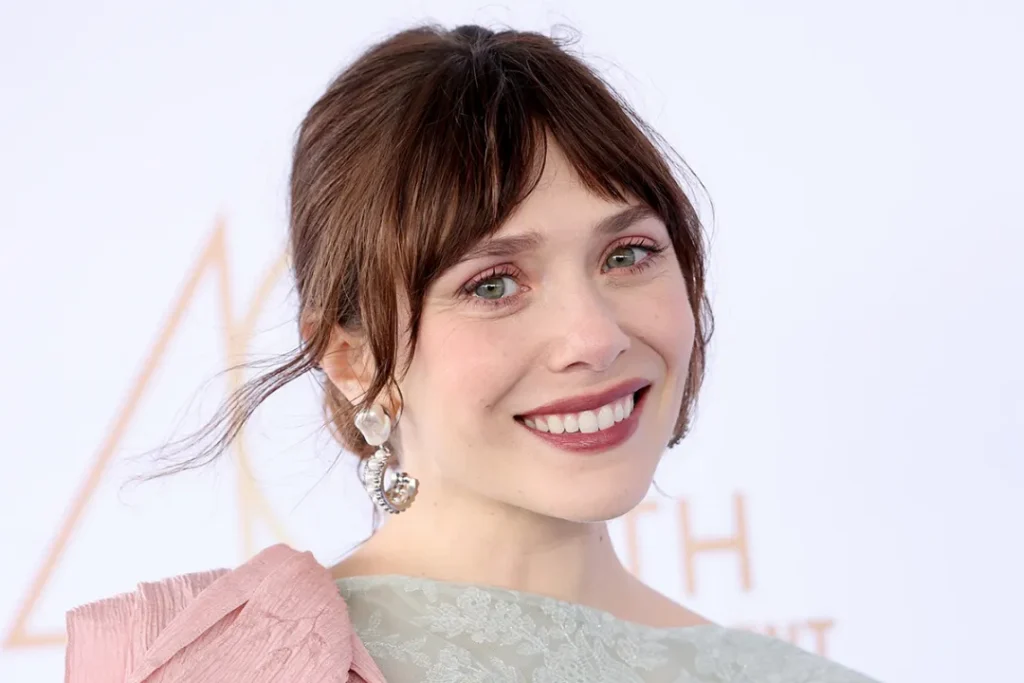 Elisabeth Olsen Estrela no Piloto da FX "Siete Irmãs", Sean Durkin Volta a Dirigir