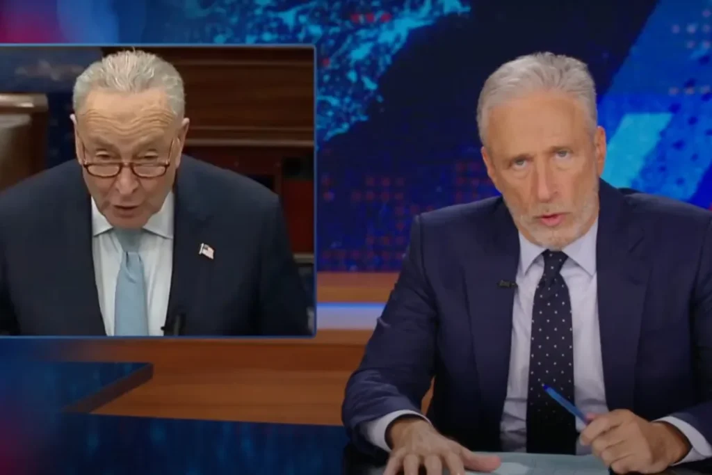 Jon Stewart Critica Chuck Schumer por Votar em Lei de Orçamento Republicana