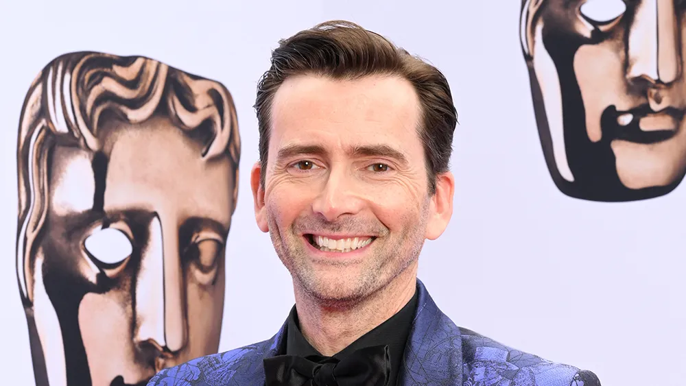 David Tennant Espera que J.K. Rowling Deixe Espaço para Comunidade Transgênera