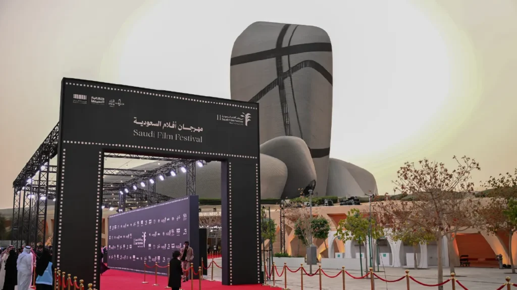 Festival de Cinema da Arábia Saudita Impulsiona Crescimento do Cinema Saudita