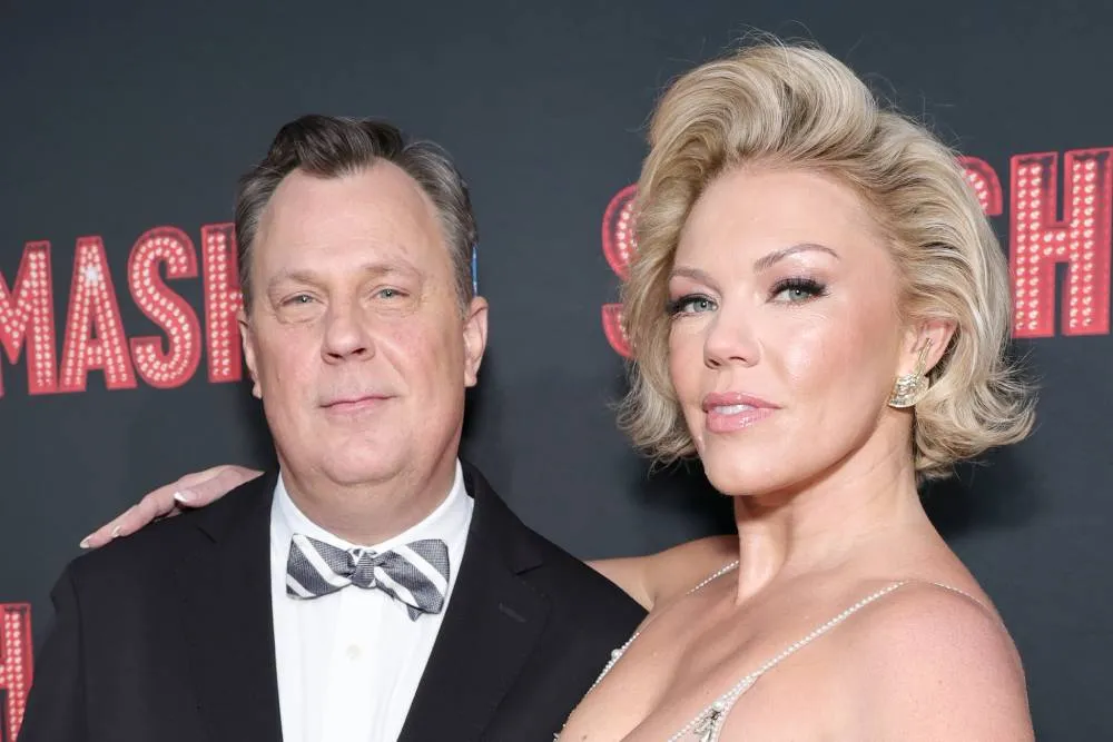 Estrelas da Broadway de "Smash" Compartilham Seus Maiores Desastres no Palco