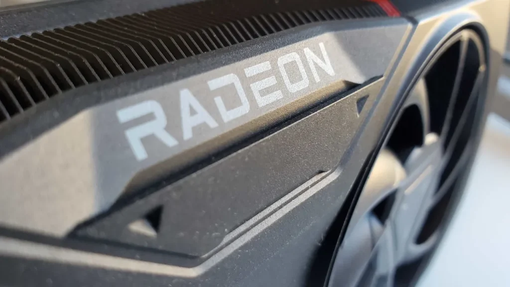AMD Revela RX 9070 GRE com Exclusividade Chinesa e Especificações Impressionantes