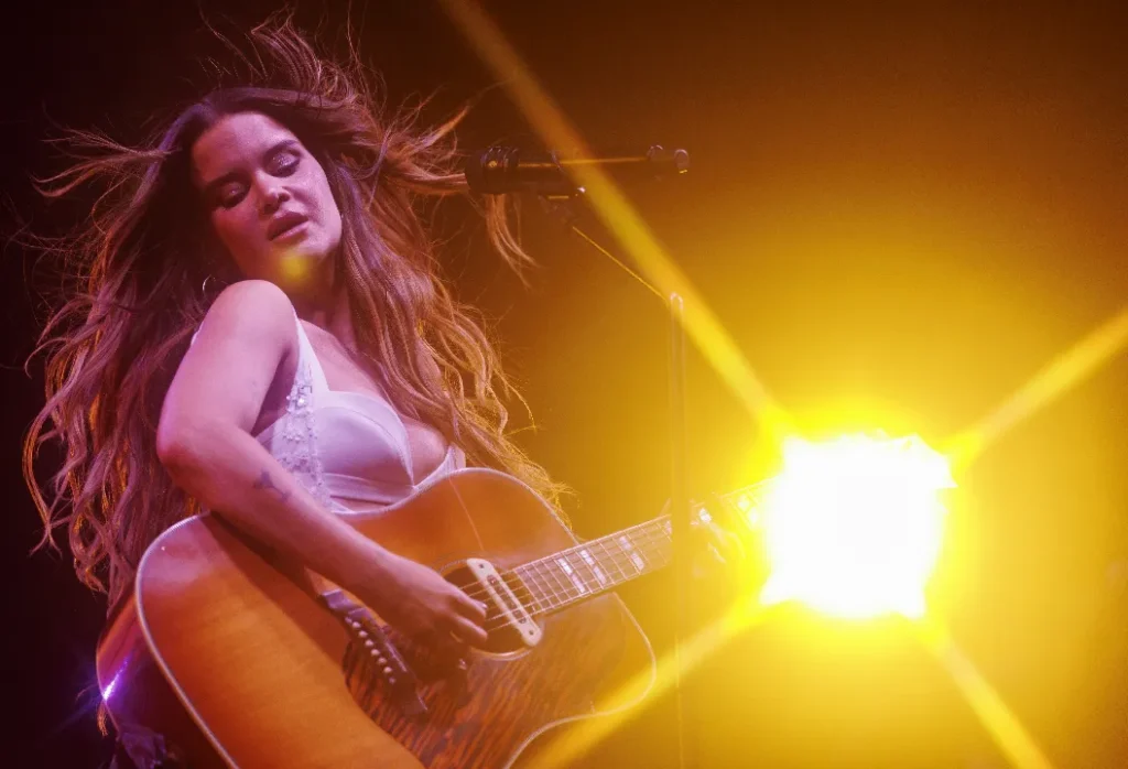 Maren Morris Fala Sobre Liberdade, Religião e Divórcio em 'Dreamsicle'