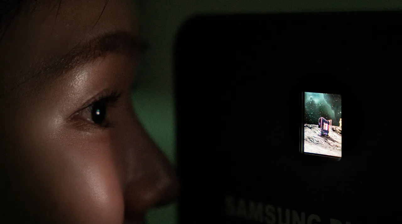 Samsung Revoluciona Headsets VR com Painel OLED de 5.000 DPI e 15.000 Nits: Imersão Máxima Além do 8K