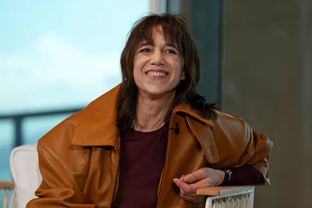Charlotte Gainsbourg Afirma Não Precisar Mais Ver Seus Filmes e Lutar por Papéis é Mais Satisfatório que Receber Ofertas