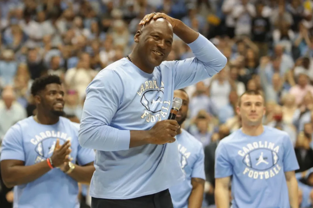 Nike Lança Novo Air Jordan 1 "UNC" Antes da Entrada de Jordan na NBA