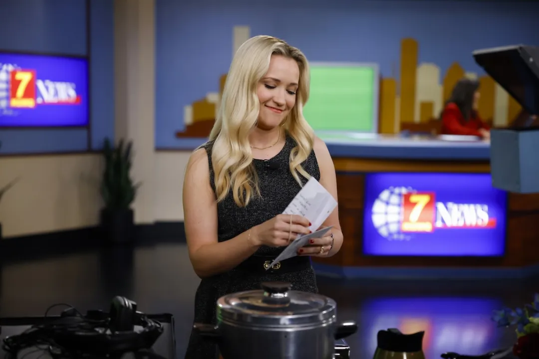 Emily Osment Fala Sobre Fim de Série, Memórias e Expectativas para Estrelas Femininas