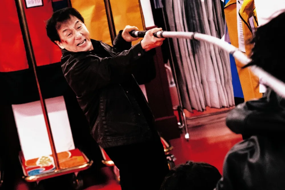Filme de Ação de Jackie Chan "A Margem da Sombra" Alcança Grandes Vendas Globais