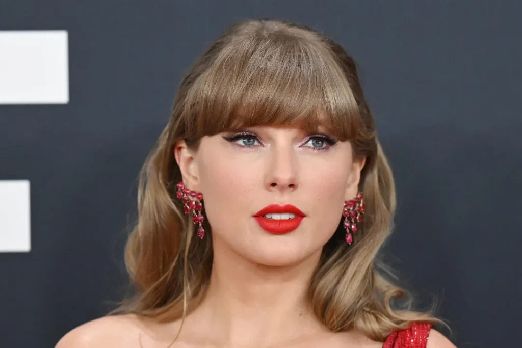 Advogado De Baldoni Emete Mandado Para Testemunha De Swift Em Ação Contra Lively