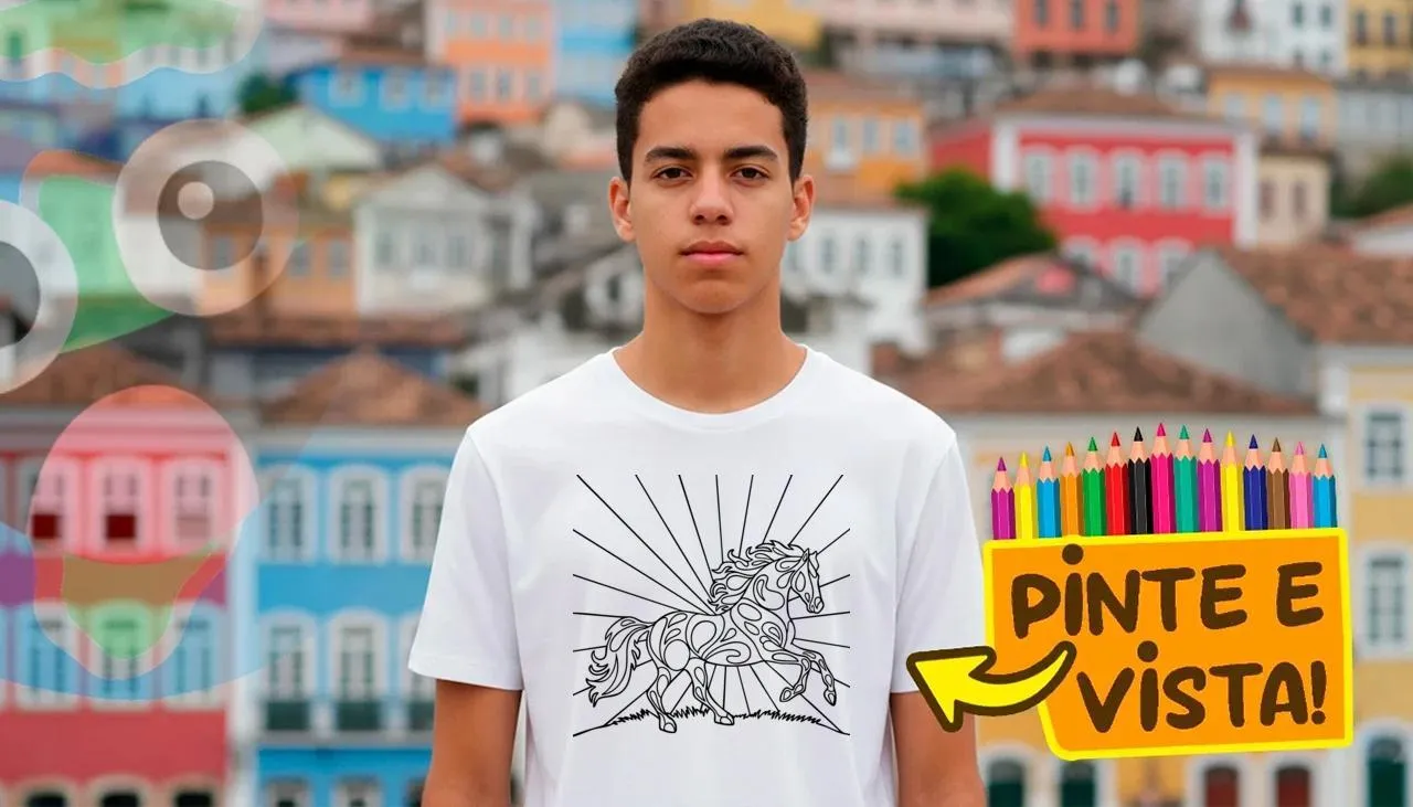 Pessoa usando uma camiseta para colorir sobre Cavalo de Fogo!